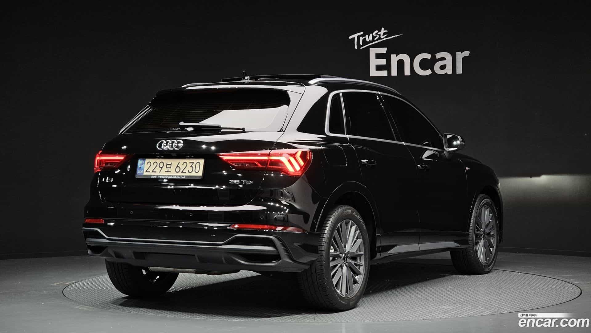 Q3 Audi 2022.11-OUTER-002