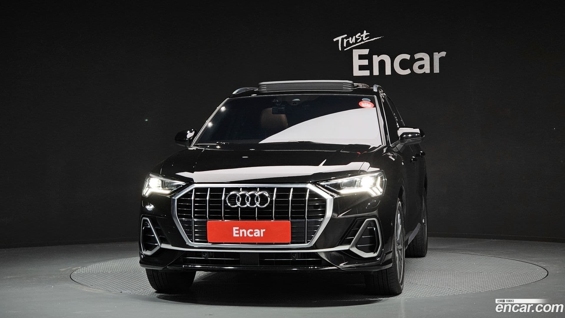 Main__Slider__Photo:Q3 Audi 2022.11-2