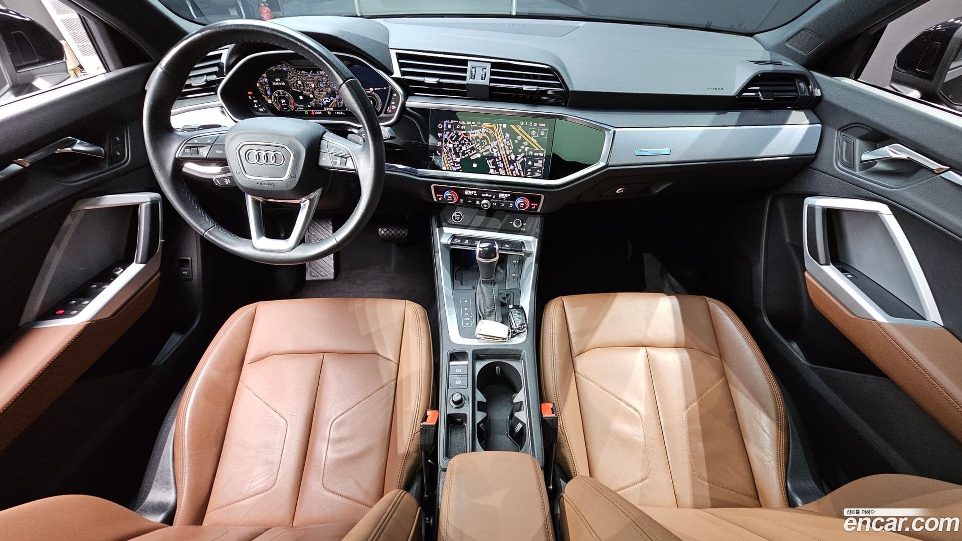 Main__Slider__Photo:Q3 Audi 2022.11-6