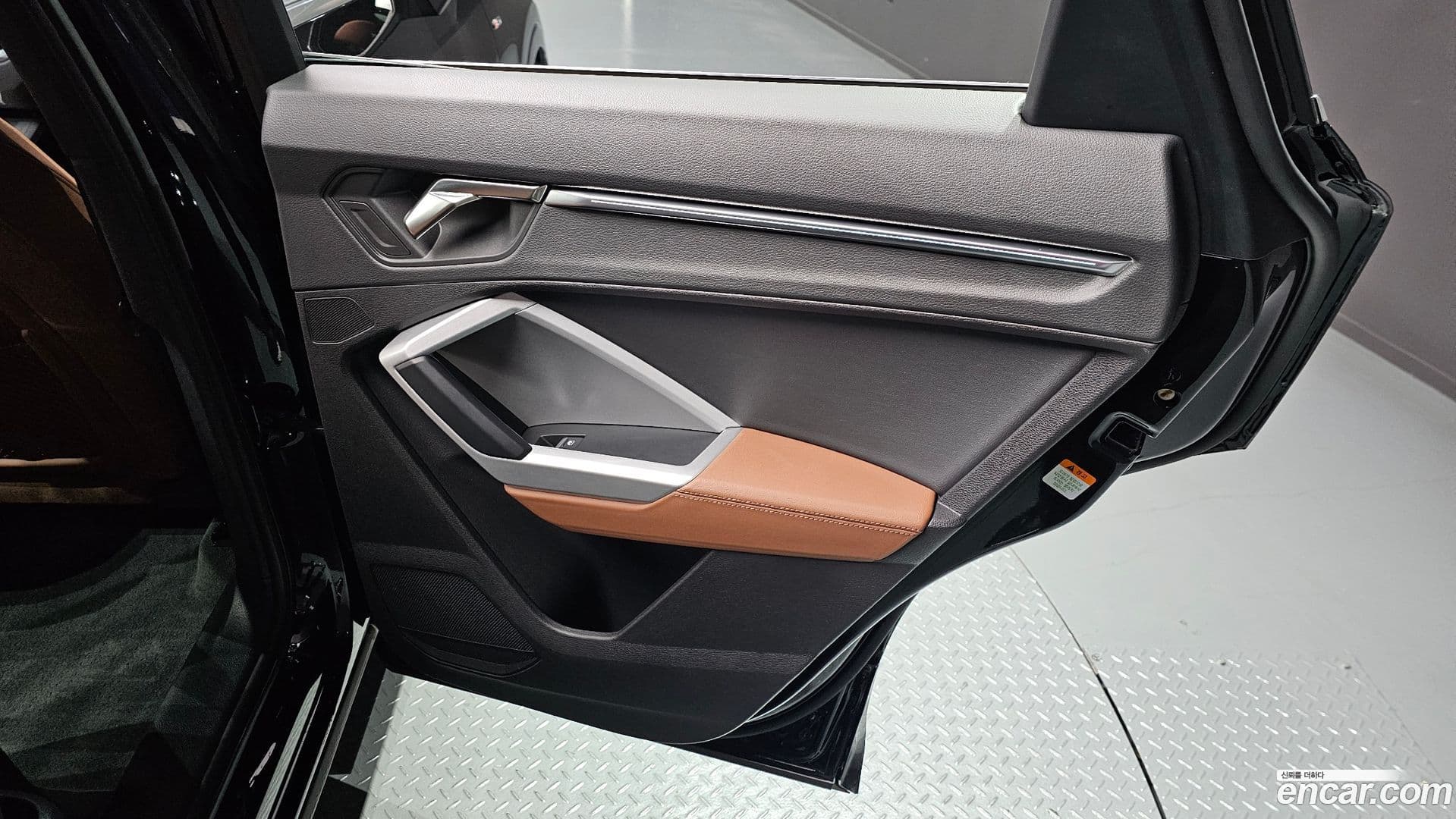Main__Slider__Photo:Q3 Audi 2022.11-24