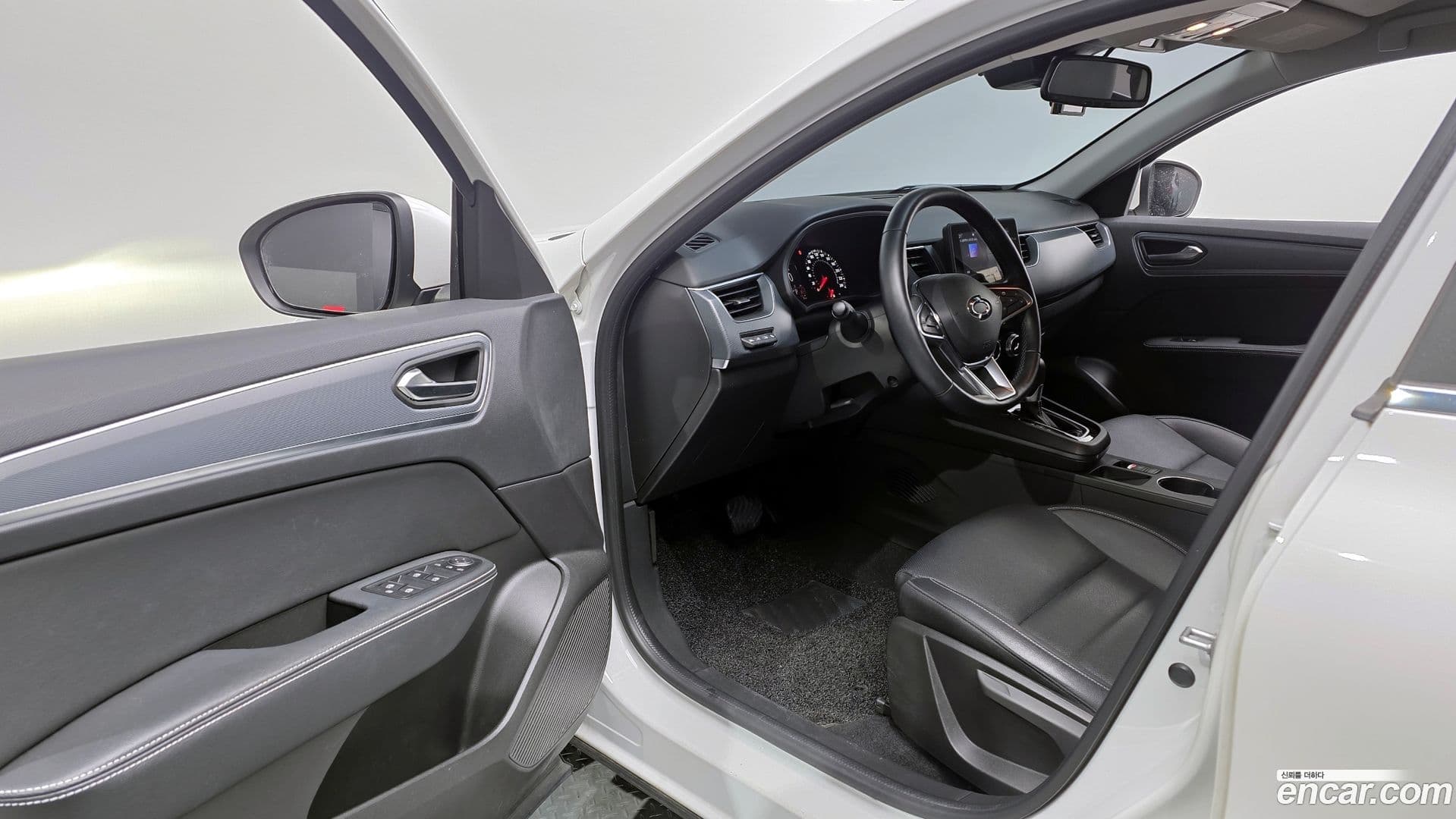 Main__Slider__Photo:XM3 Renault Korea 2022.4-9