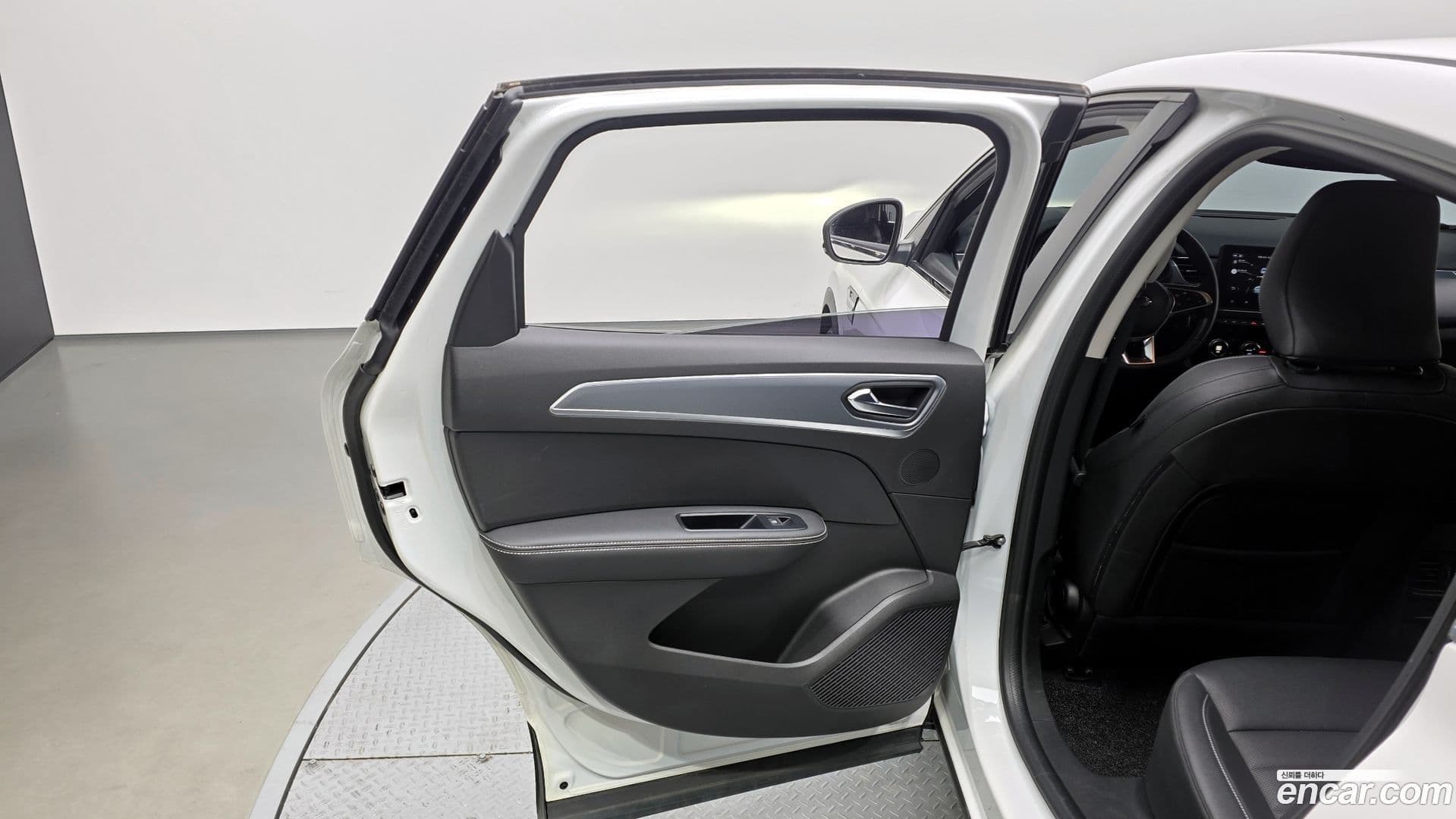Main__Slider__Photo:XM3 Renault Korea 2022.4-24