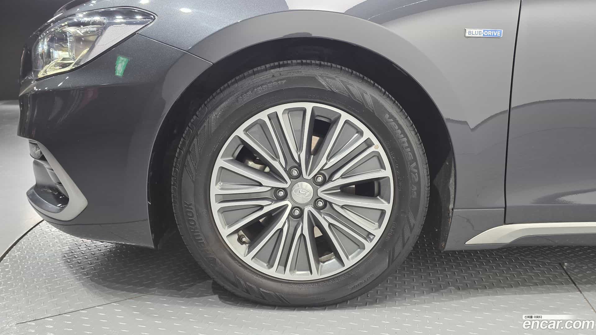 Grandeur Hyundai 2017.4-OUTER-005