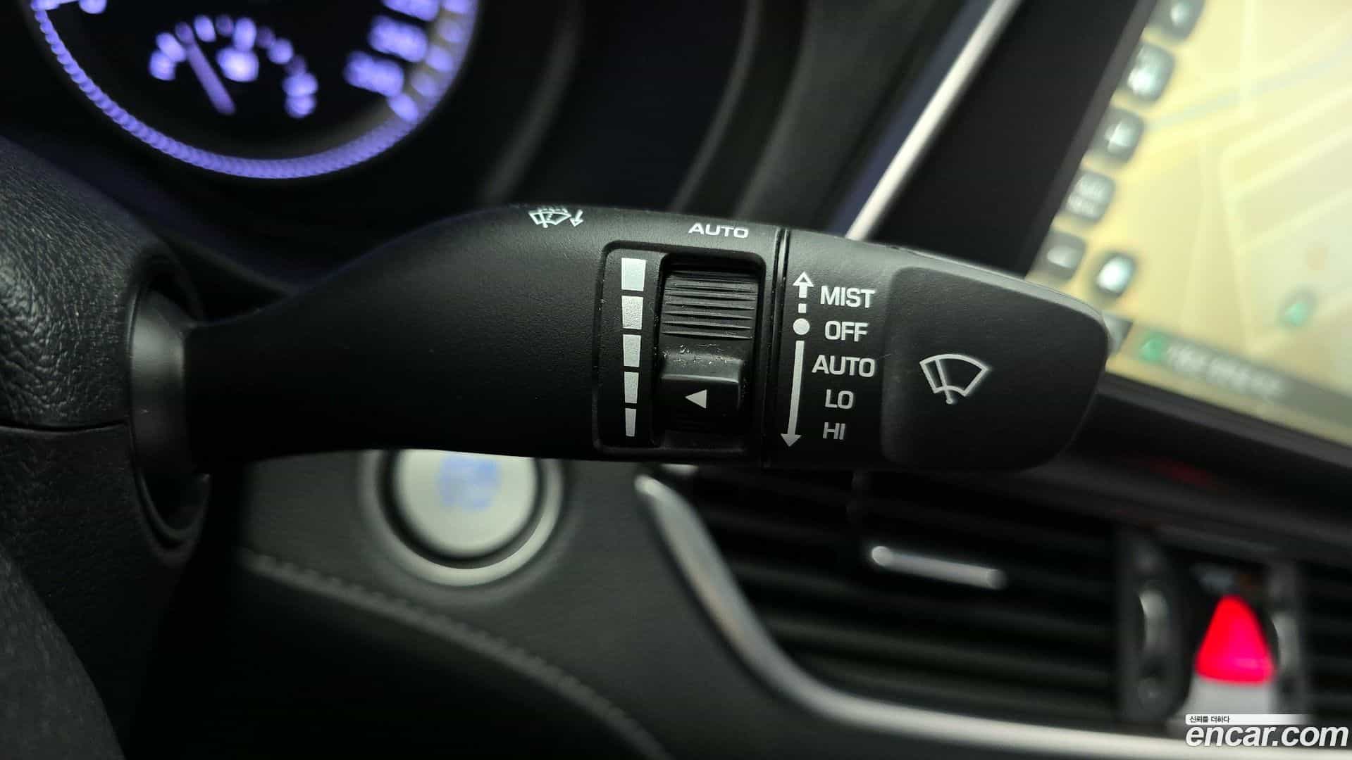 Grandeur Hyundai 2017.4-OPTION-040