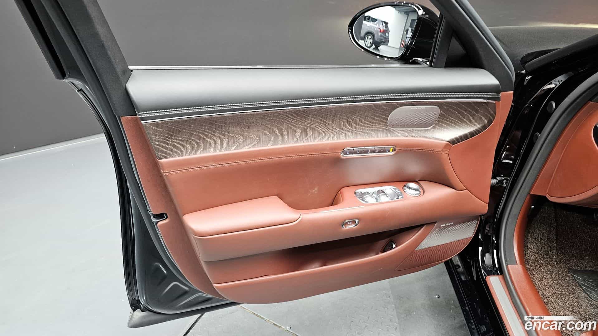 G90 Genesis 2022.8-INNER-034