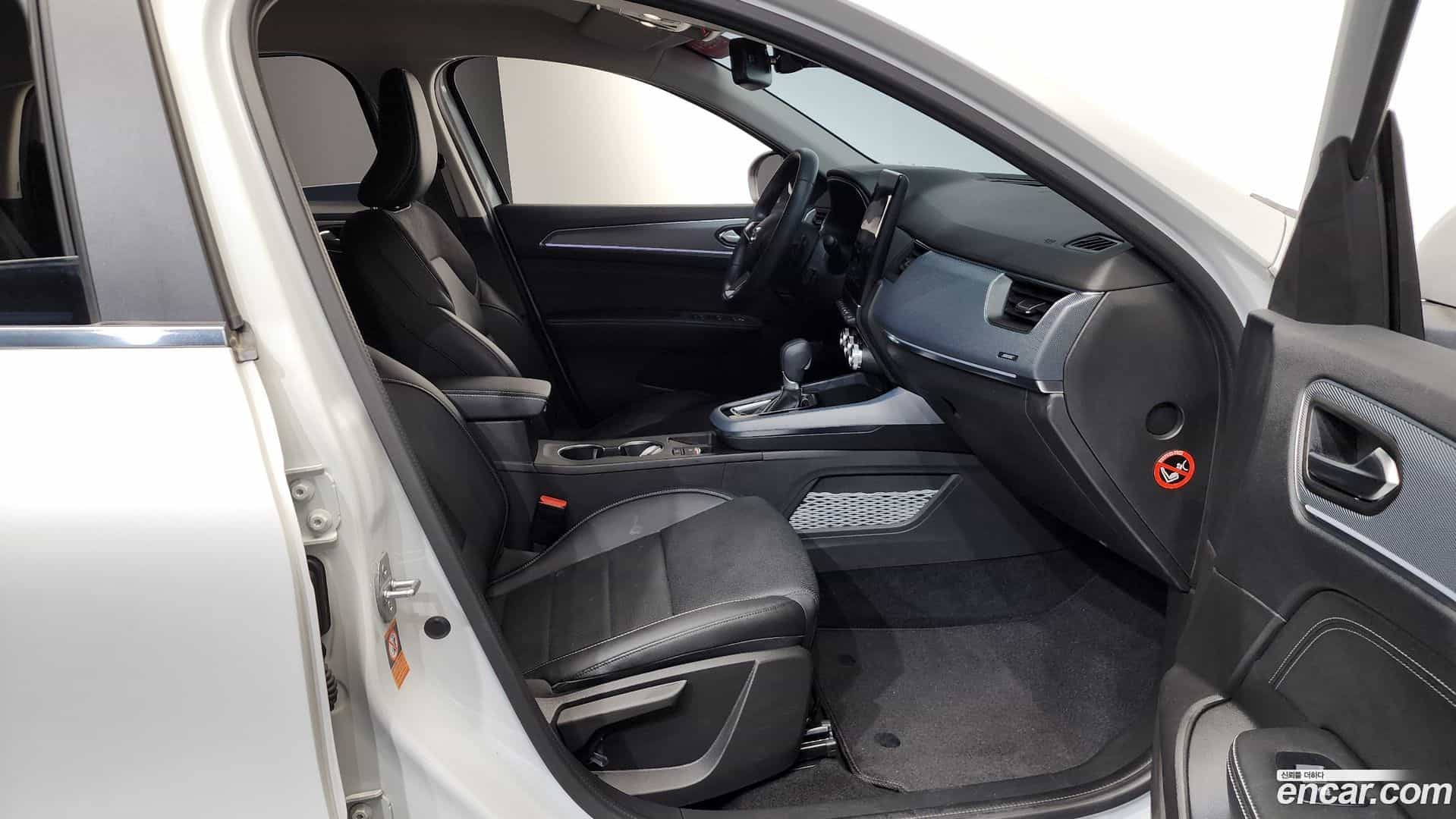 XM3 Renault Korea 2020.11-INNER-036