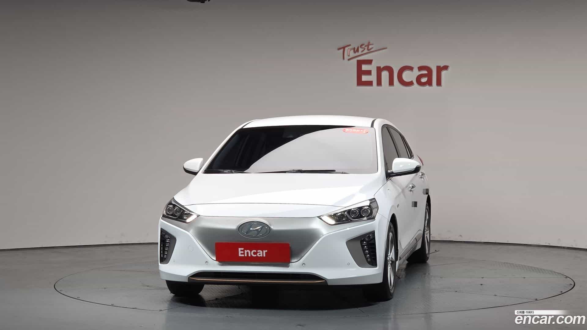 Ioniq Hyundai 2016.10-OUTER-003
