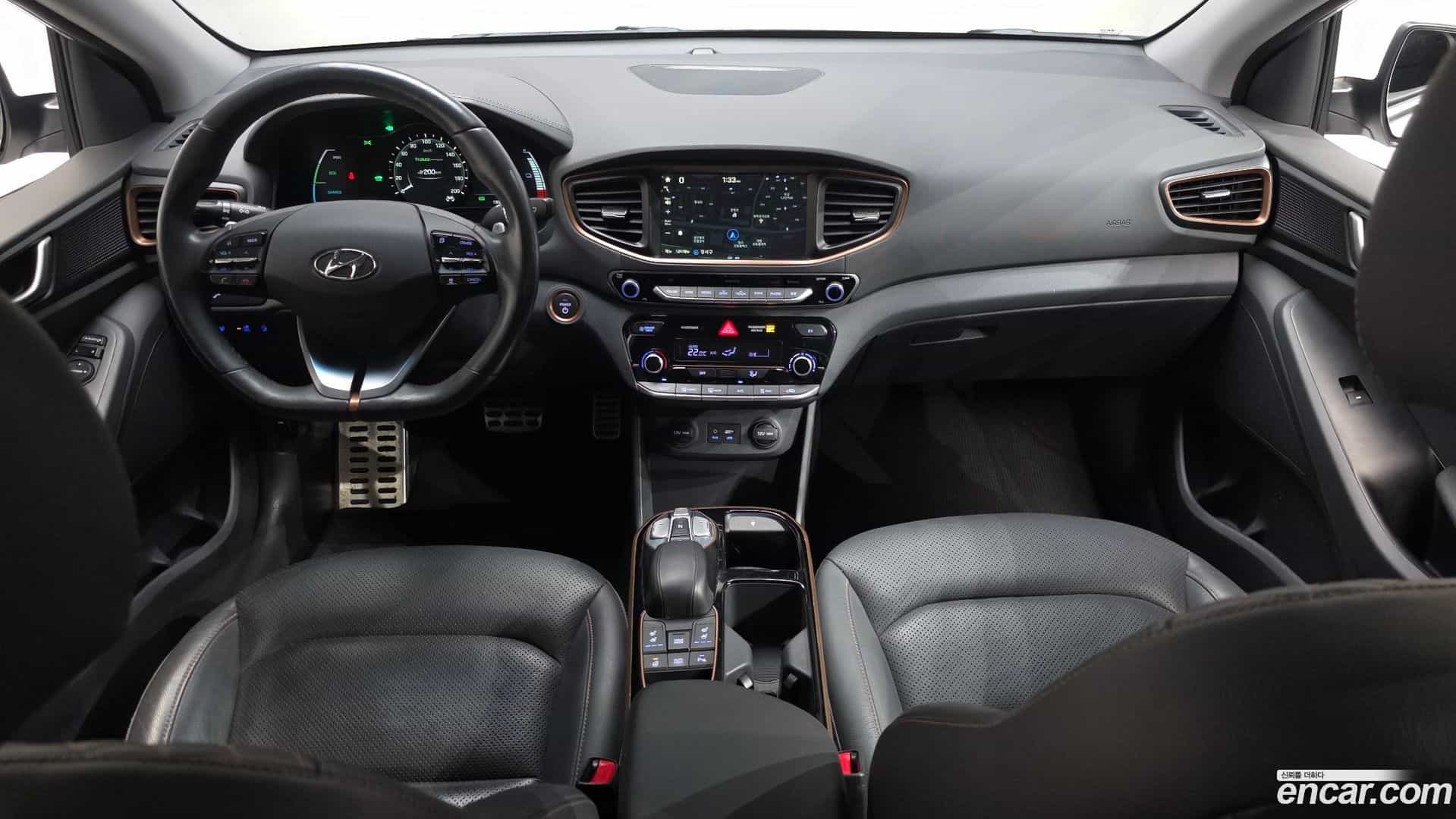 Ioniq Hyundai 2016.10-INNER-007