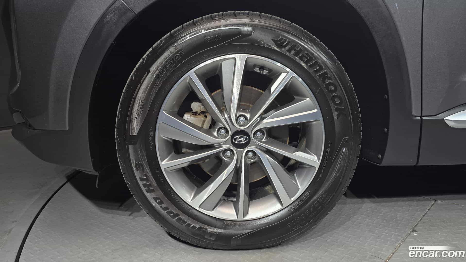 Santafe Hyundai 2020.2-OUTER-005
