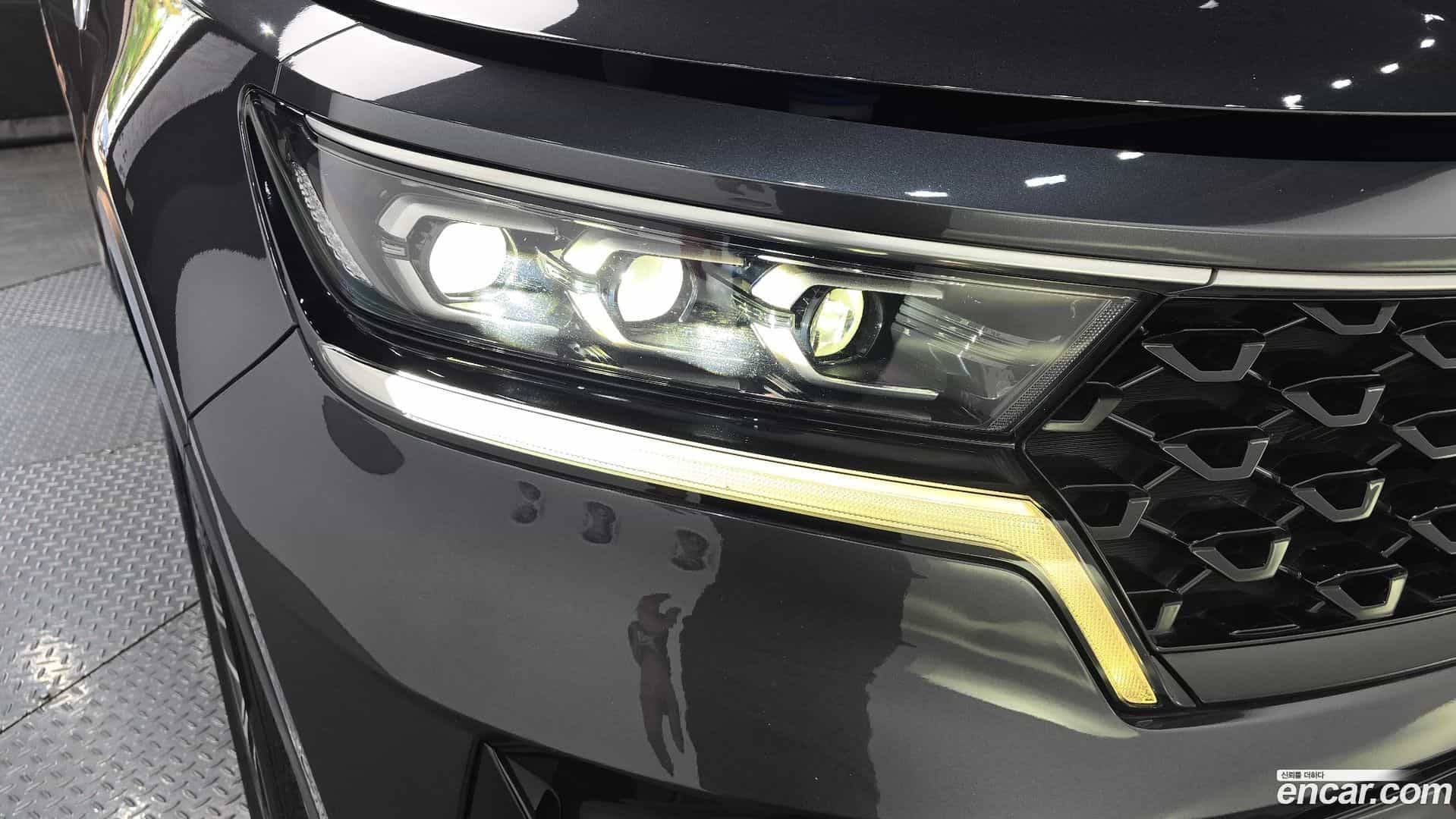 Sorento Kia 2022.1-OUTER-032