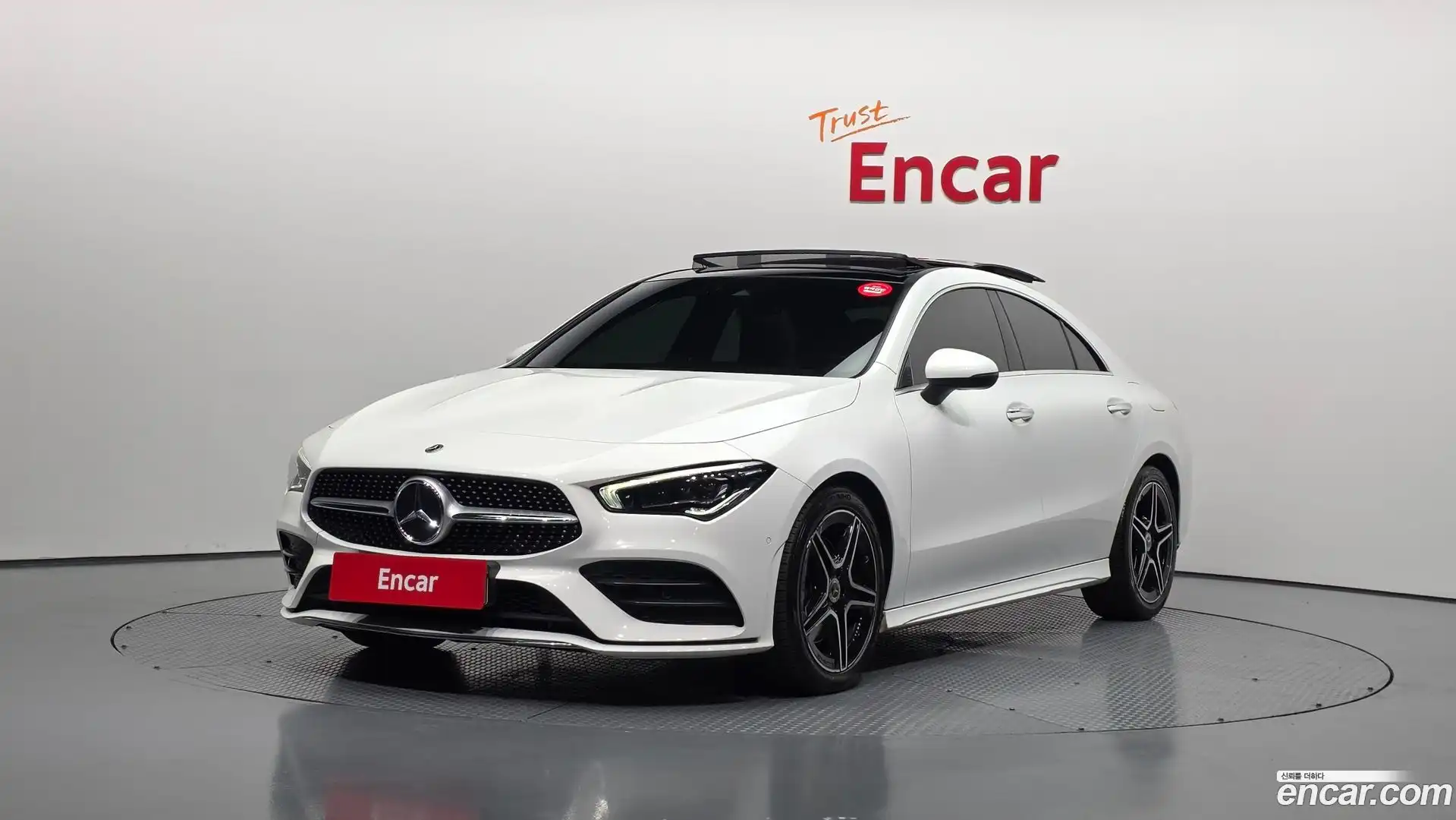 CLA-Class Mercedes-Benz 2021.6-OUTER-001