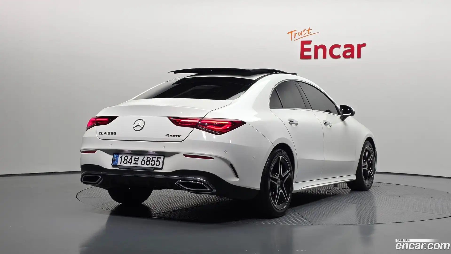CLA-Class Mercedes-Benz 2021.6-OUTER-002