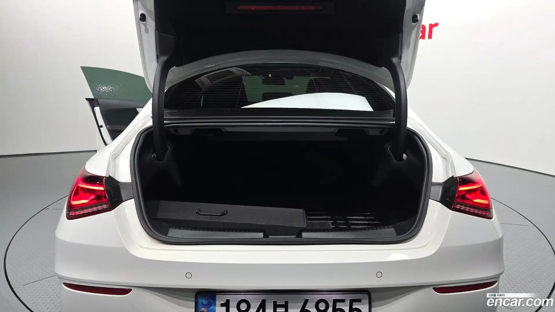 CLA-Class Mercedes-Benz 2021.6-OPTION-024