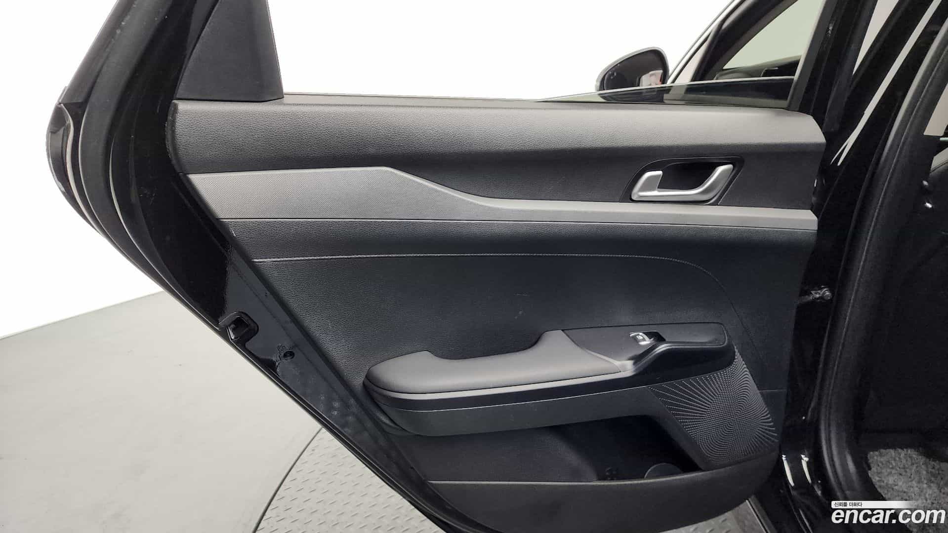 K5 Kia 2021.1-INNER-035