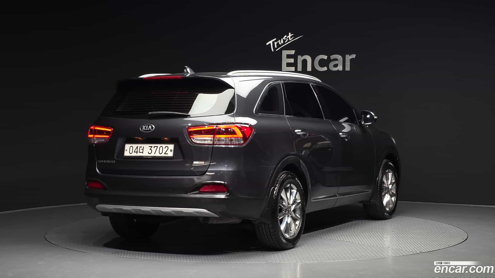Sorento Kia 2017.1-OUTER-002