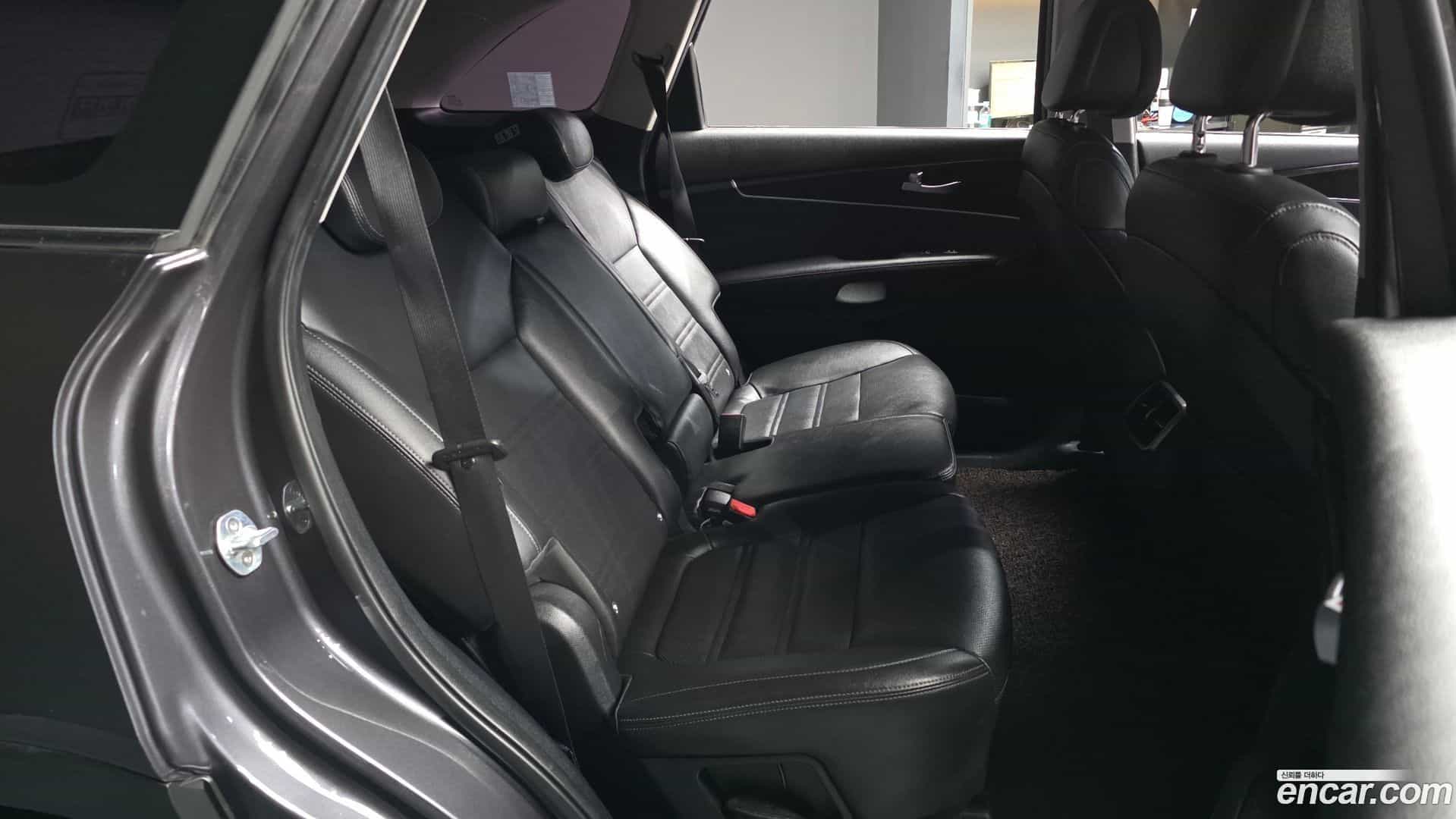Sorento Kia 2017.1-OPTION-016