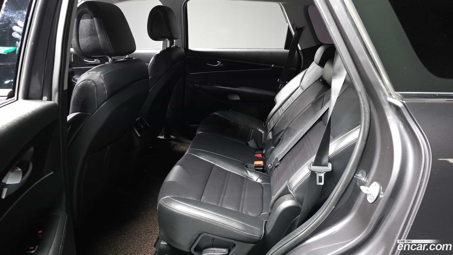 Sorento Kia 2017.1-INNER-036