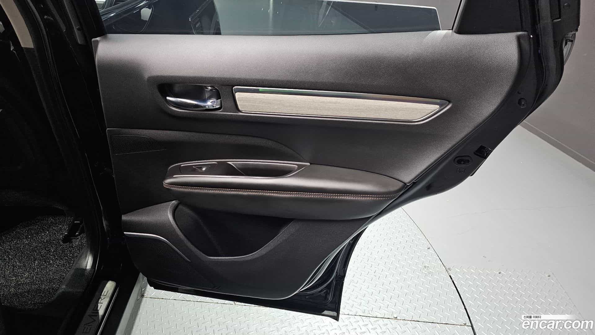QM6 Renault Korea 2021.6-INNER-035