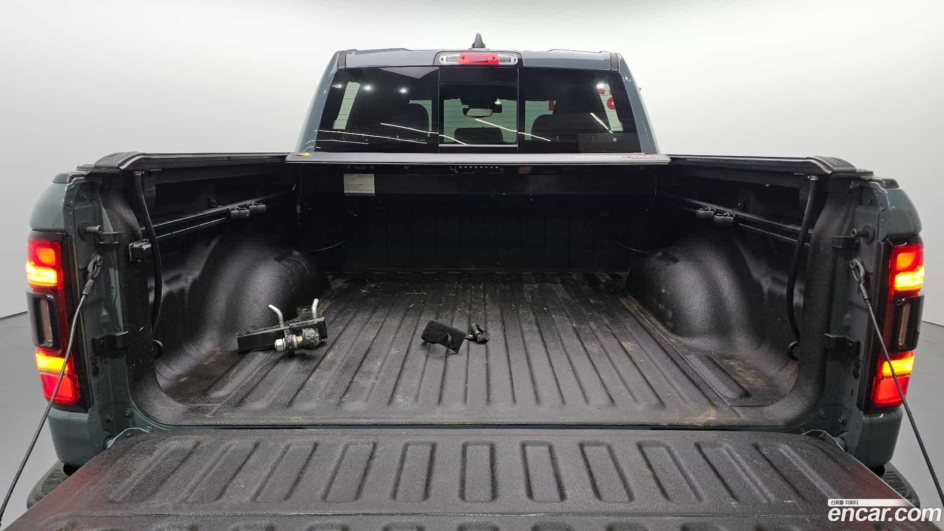 Ram Pick Up Dodge 2021.2-OPTION-024