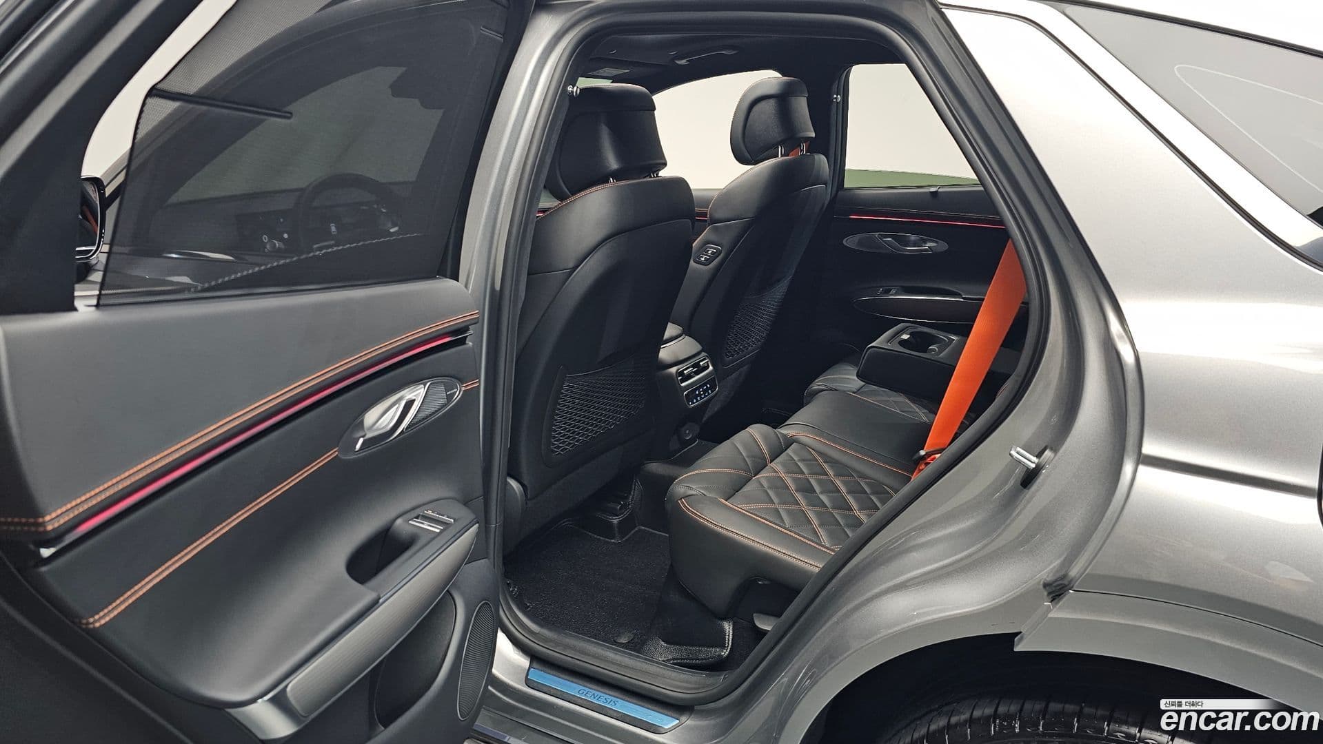 Main__Slider__Photo:GV70 Genesis 2024.7-10