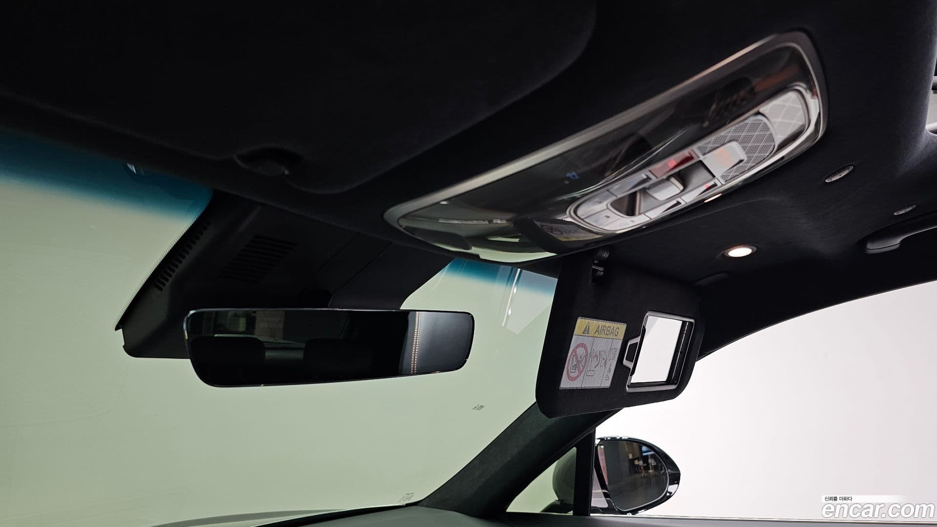 Main__Slider__Photo:GV70 Genesis 2024.7-26