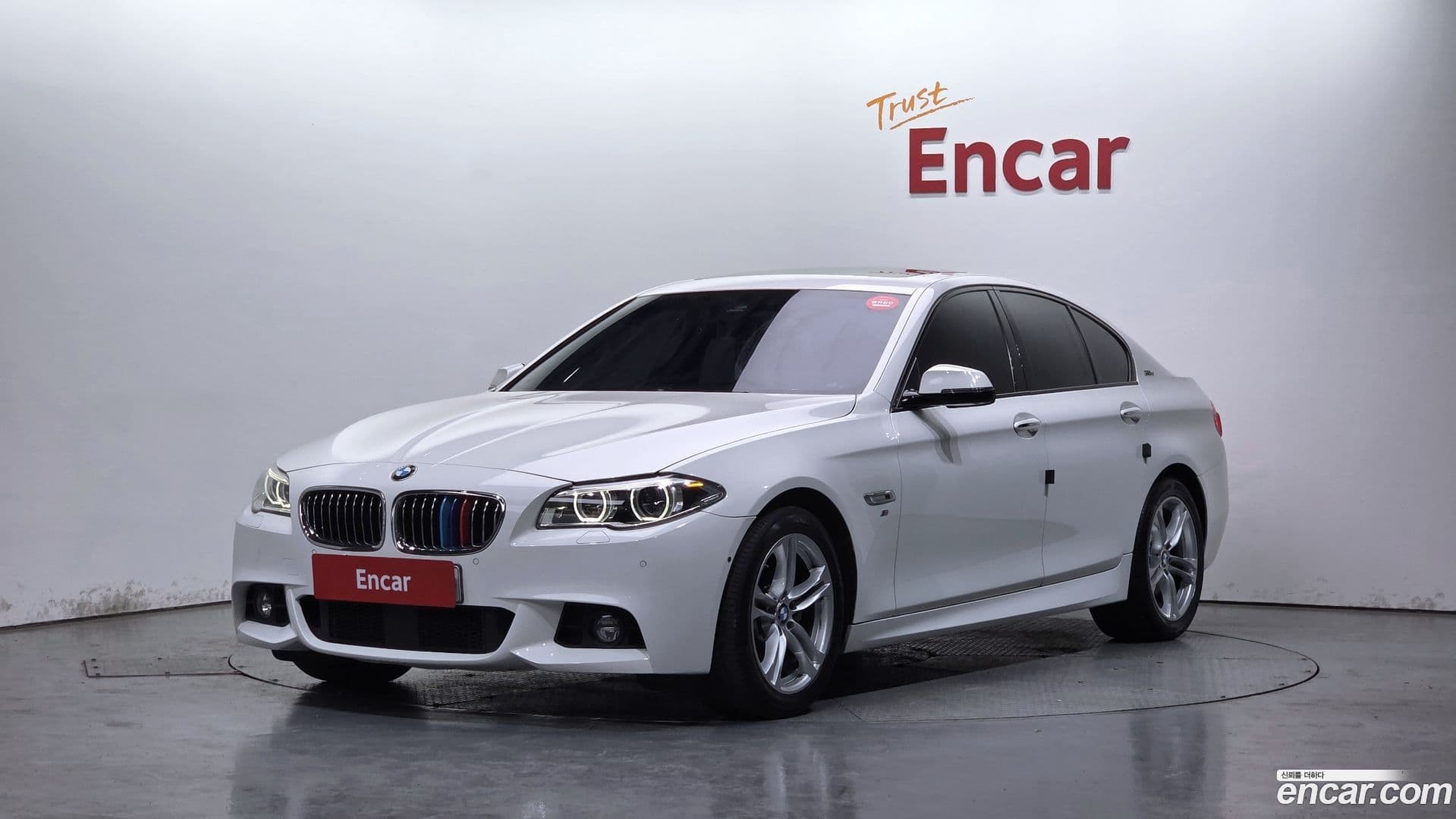 Main__Slider__Photo:5-Series BMW 2016.7-0