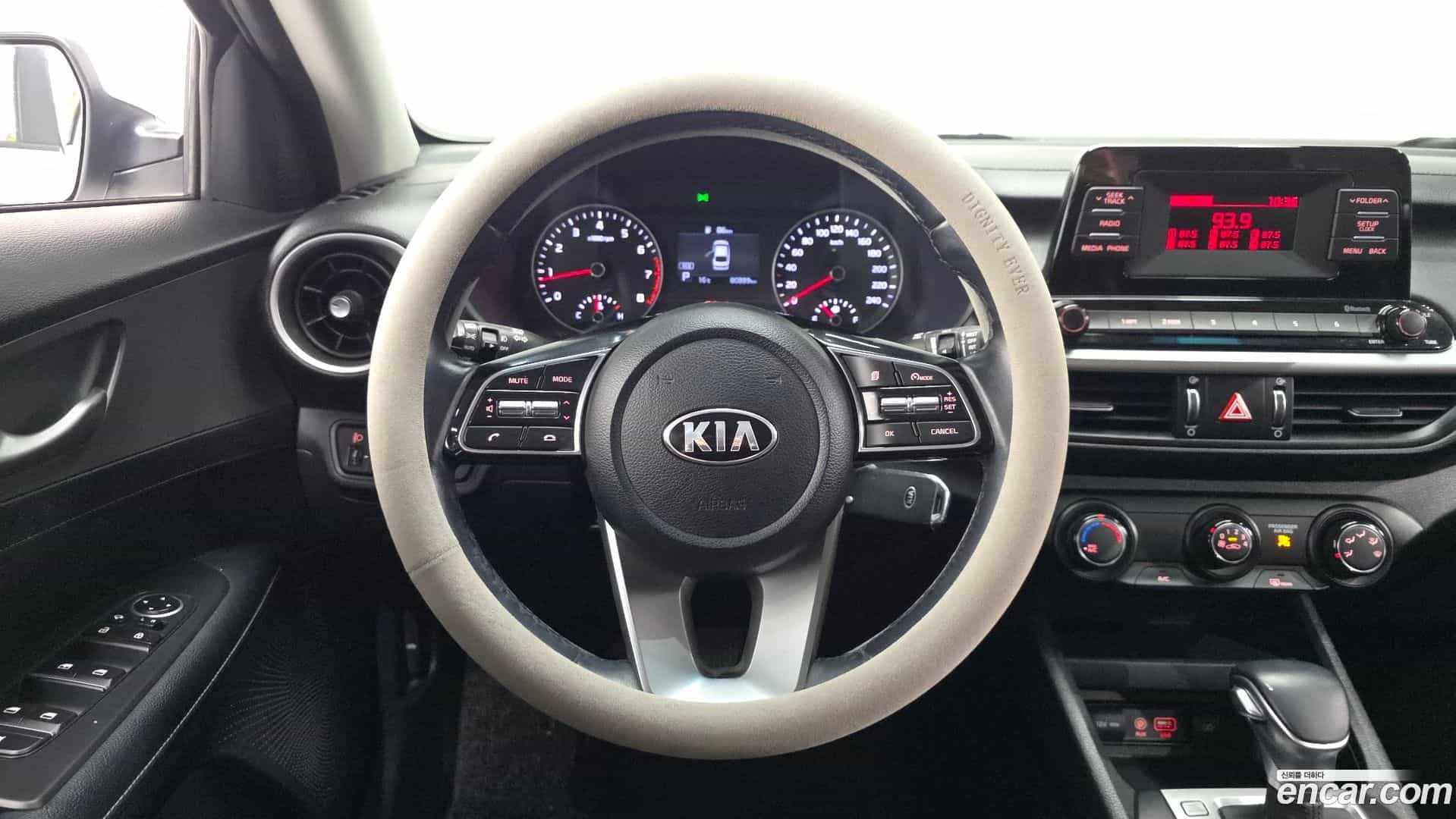 K3 Kia 2019.0-OPTION-017