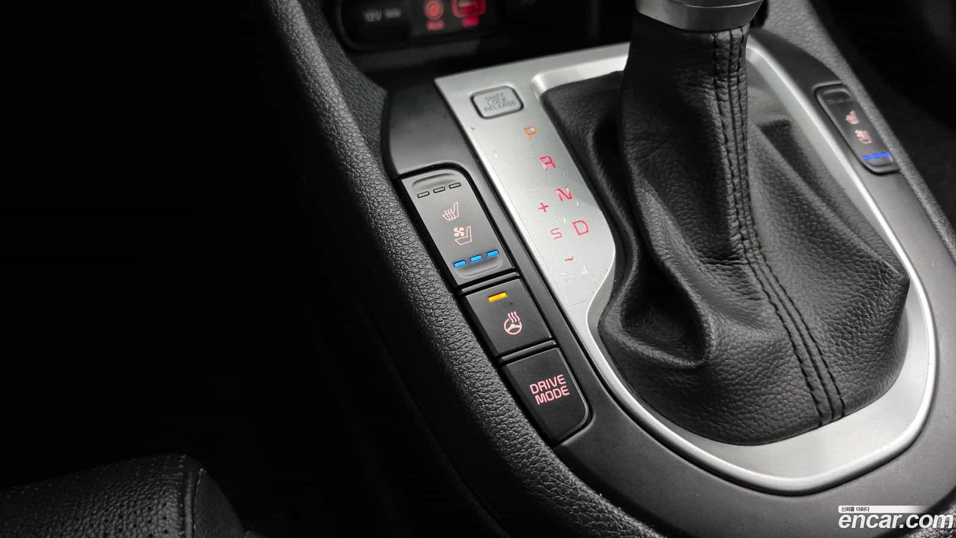 K3 Kia 2019.0-OPTION-023
