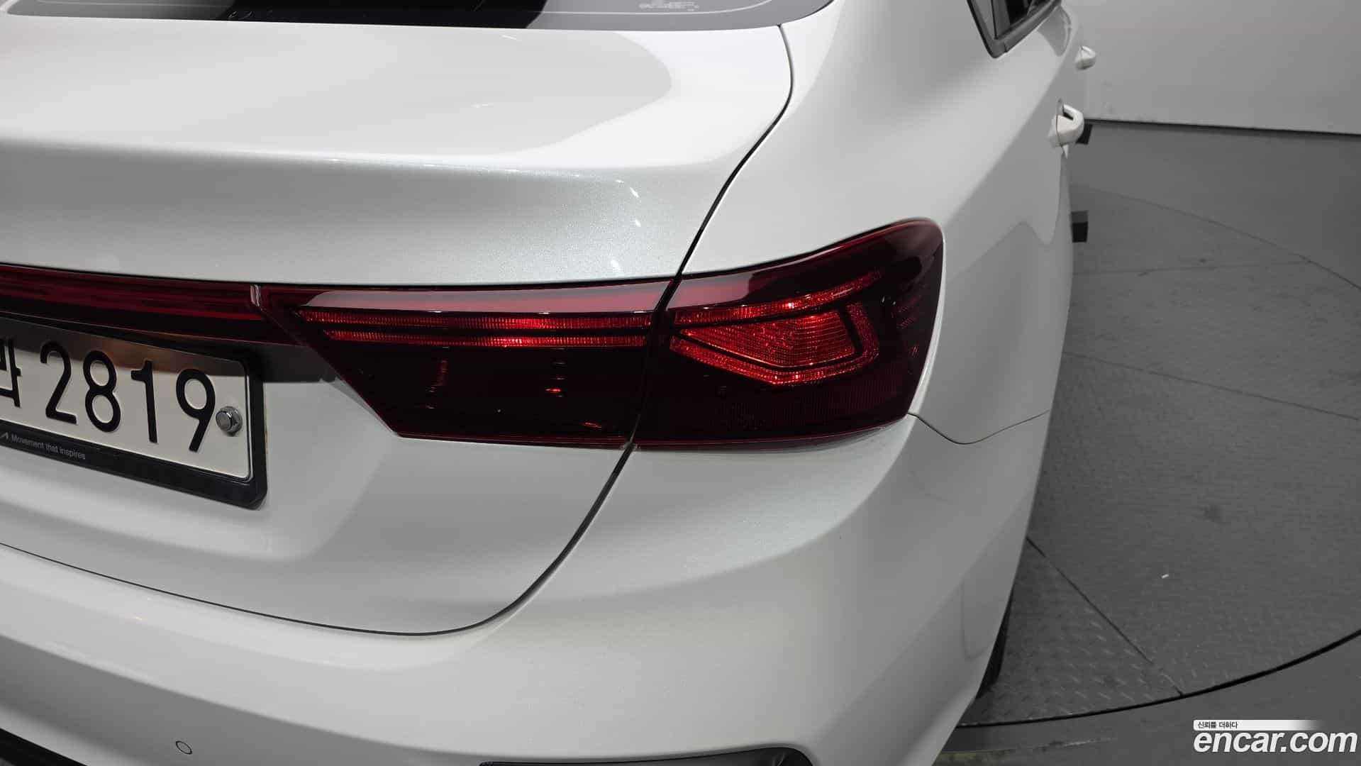 K3 Kia 2019.0-OUTER-033