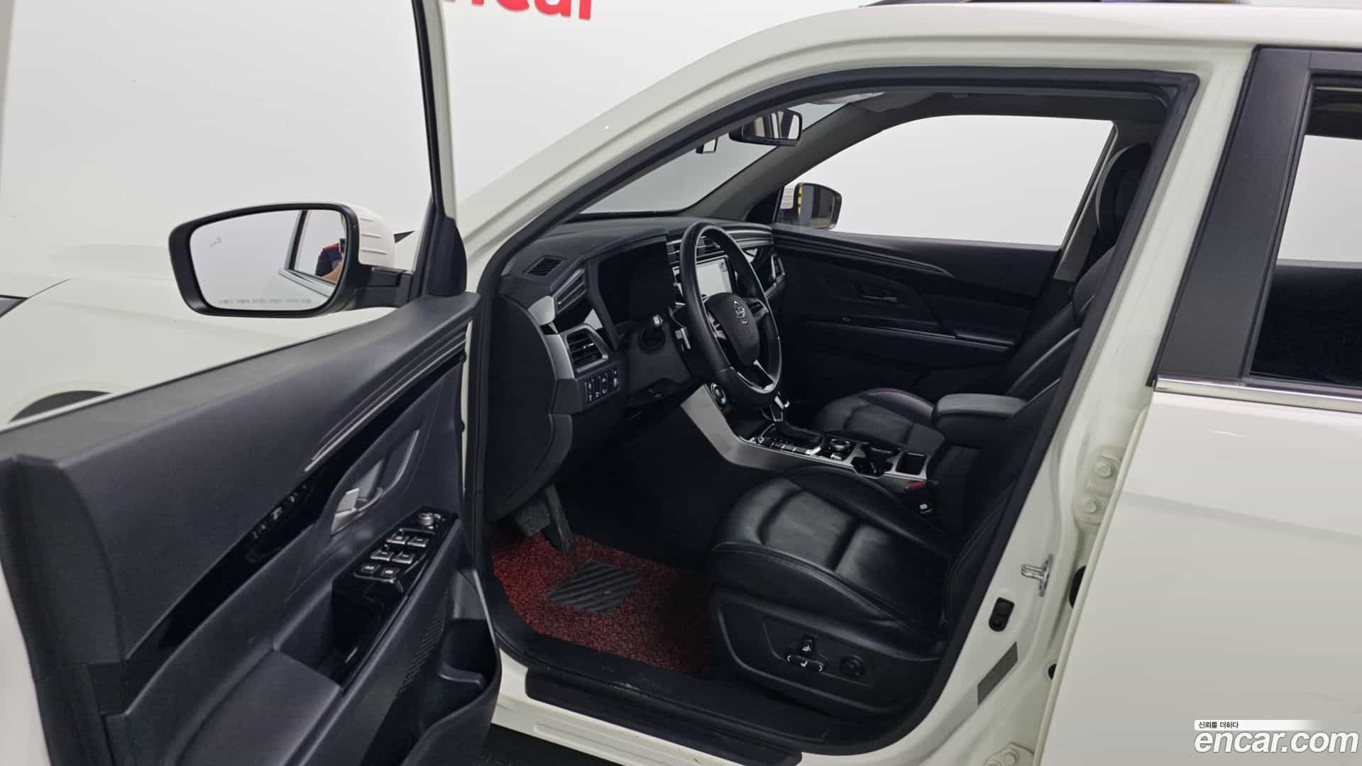 KORANDO KG Mobility 2019.8-INNER-010