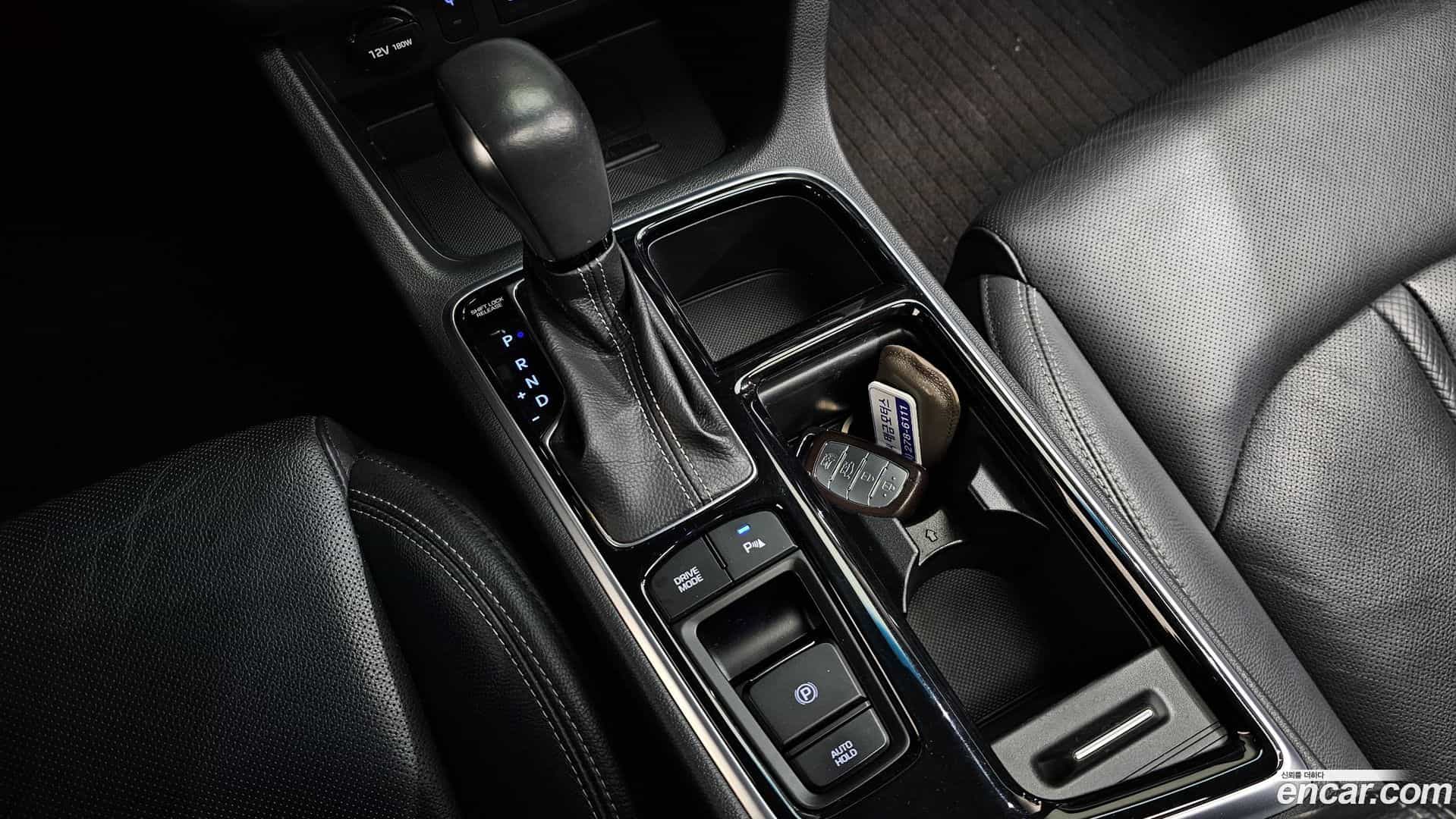 Sonata Hyundai 2017.5-INNER-009