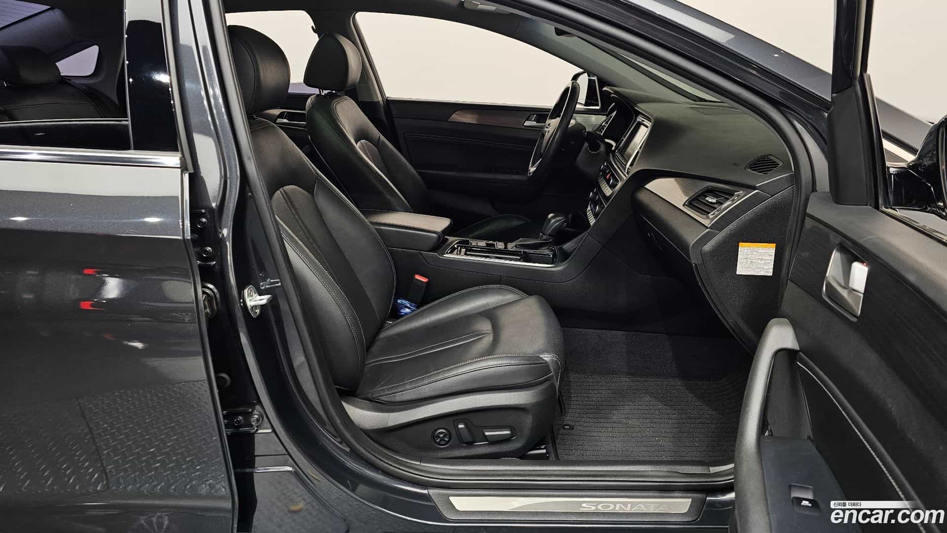 Sonata Hyundai 2017.5-INNER-036