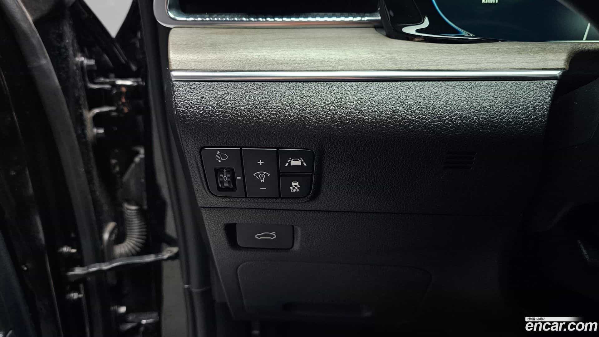 K5 Kia 2021.0-OPTION-040