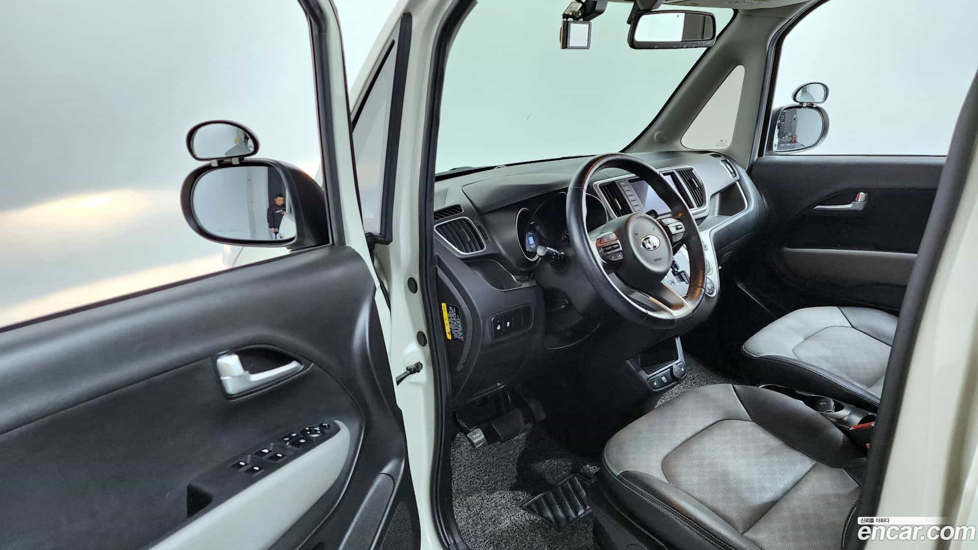 RAY Kia 2020.6-INNER-010