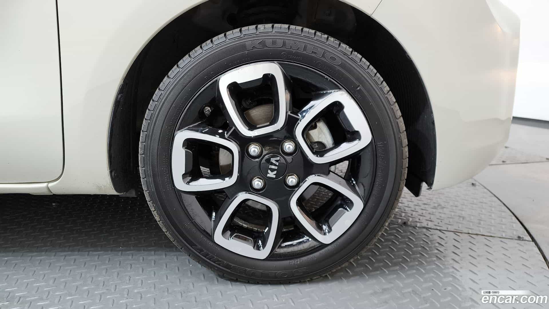 RAY Kia 2020.6-OUTER-031