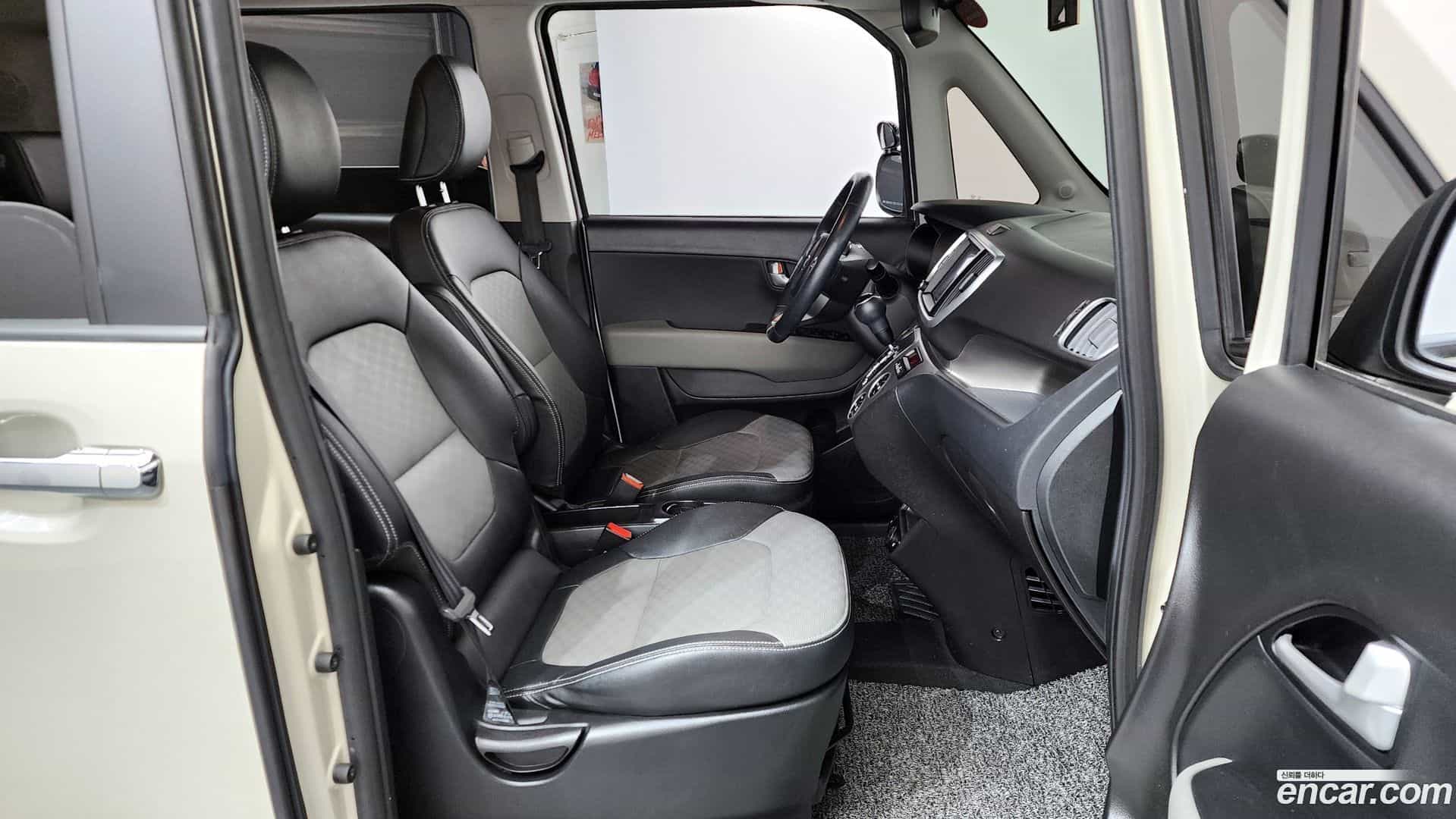 RAY Kia 2020.6-INNER-036