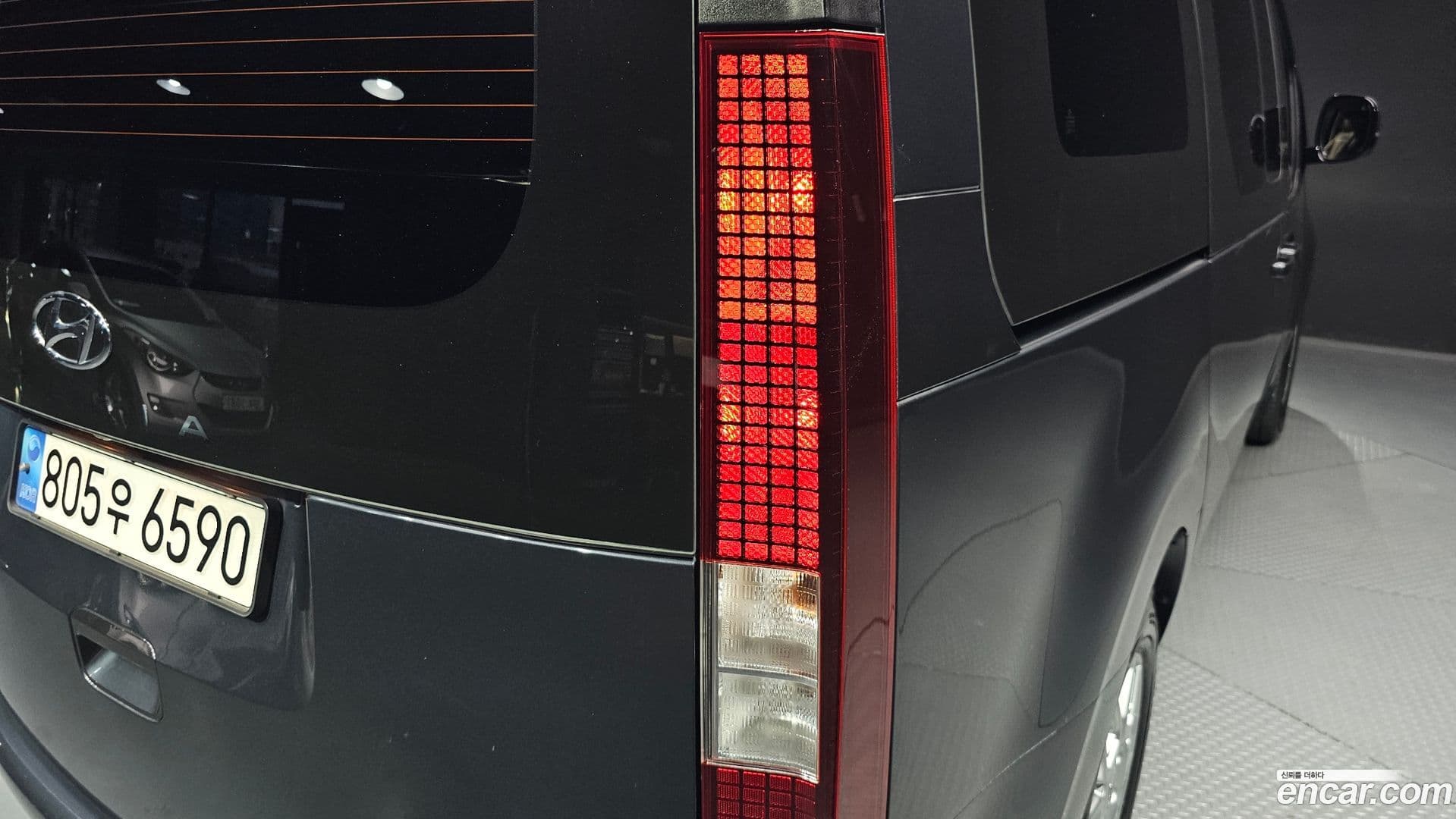 Main__Slider__Photo:Staria Hyundai 2023.2-22