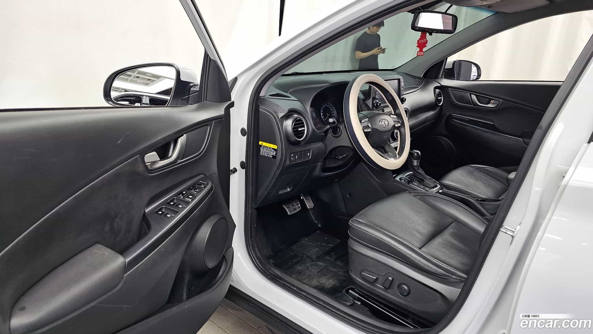 Kona Hyundai 2018.7-INNER-010