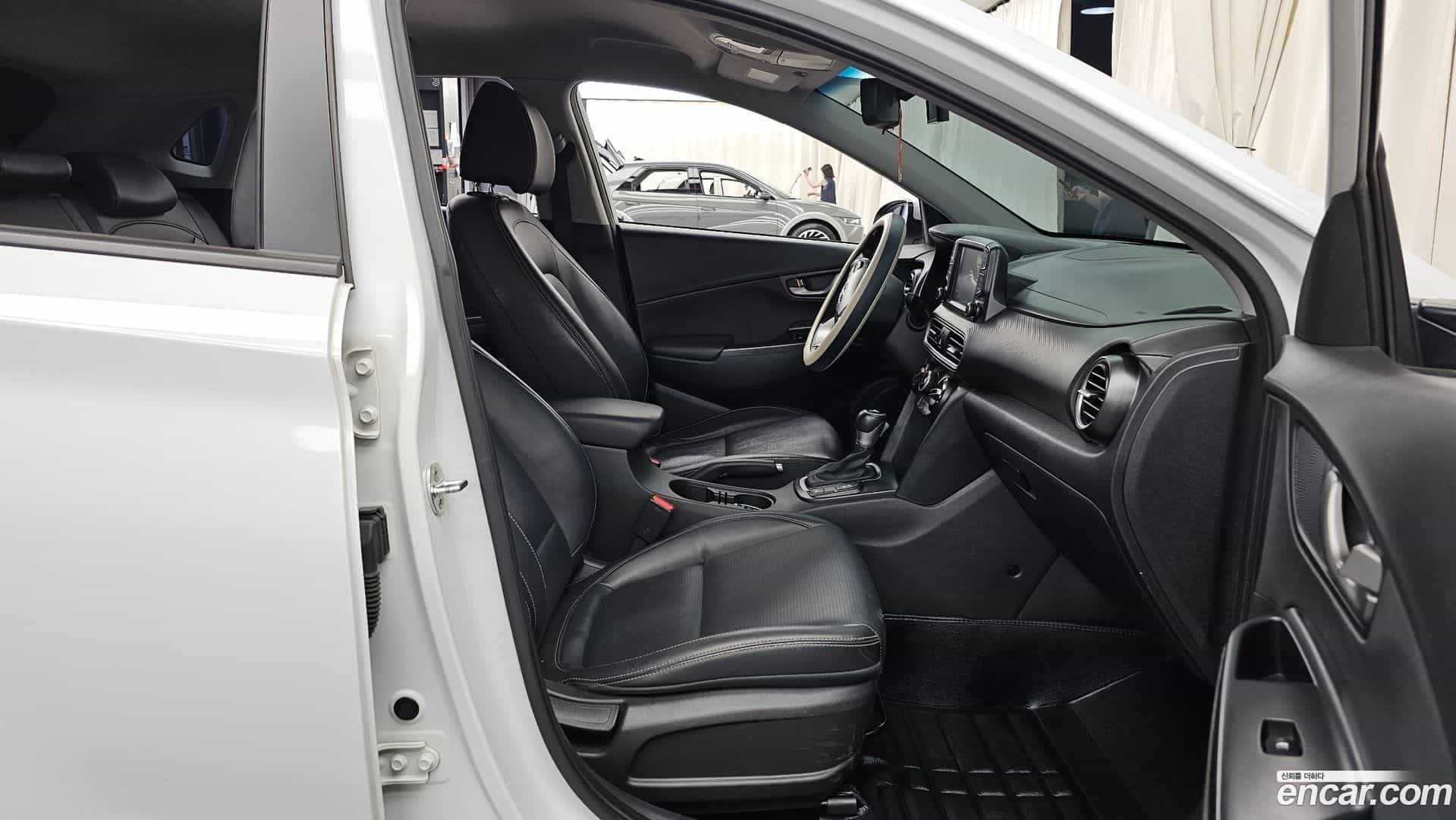 Kona Hyundai 2018.7-OPTION-015