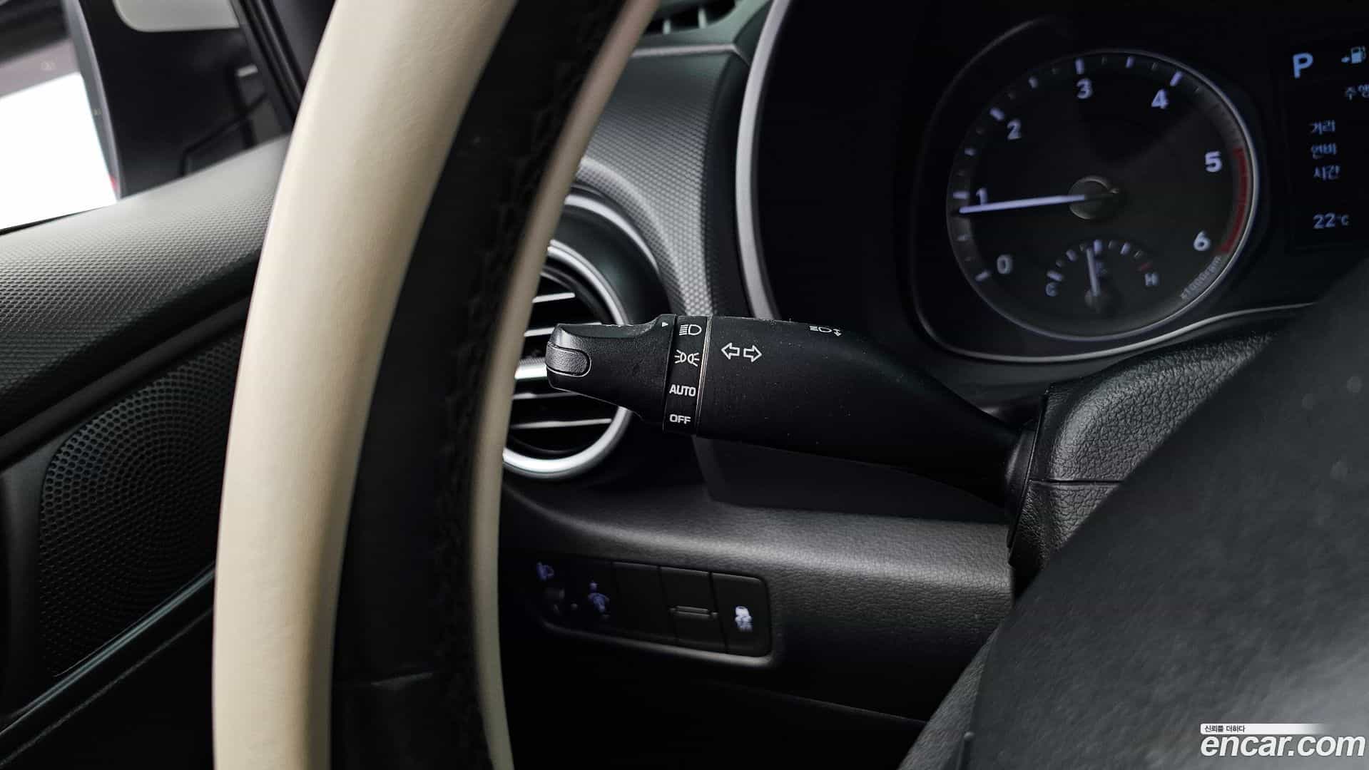 Kona Hyundai 2018.7-OPTION-022