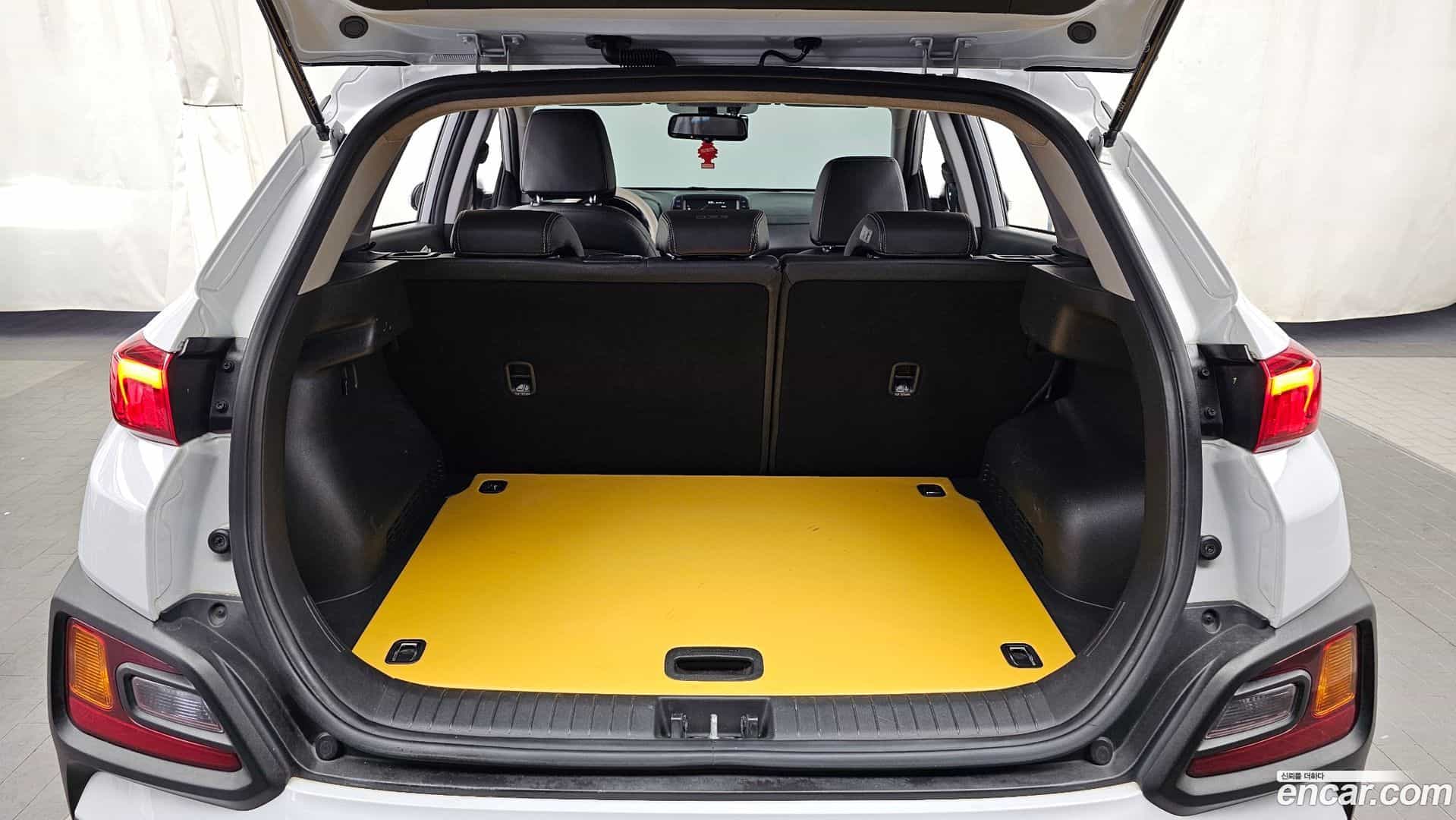 Kona Hyundai 2018.7-OPTION-024