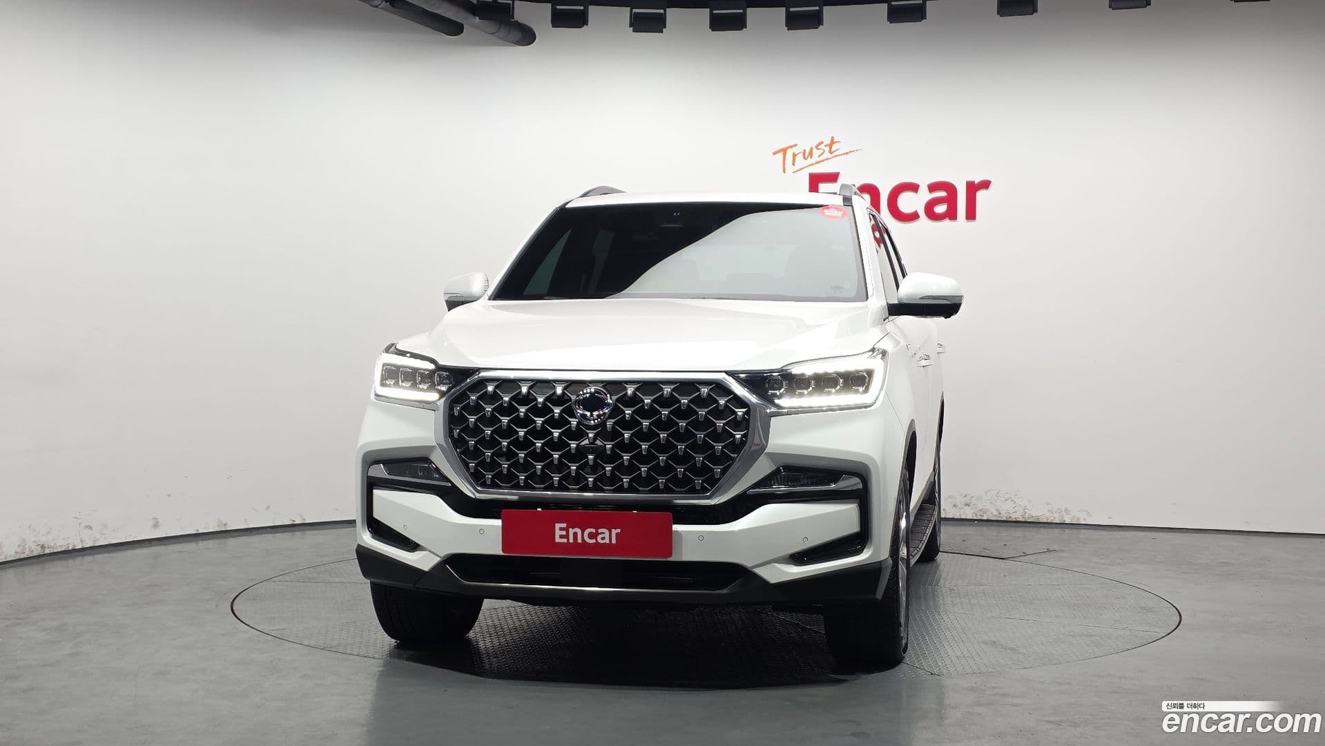 Main__Slider__Photo:Rexton KG Mobility 2023.8-2
