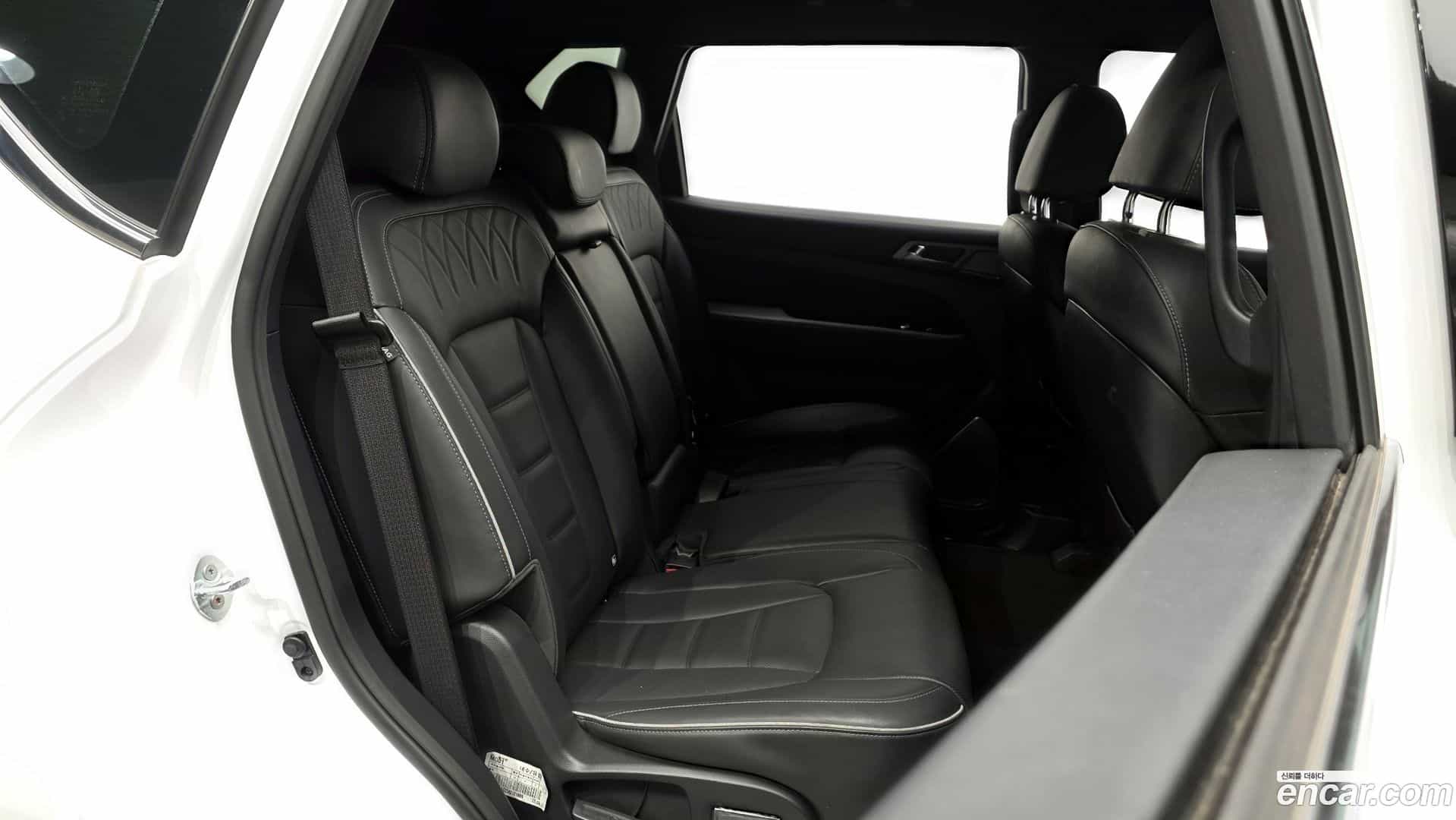 Rexton KG Mobility 2023.8-OPTION-015