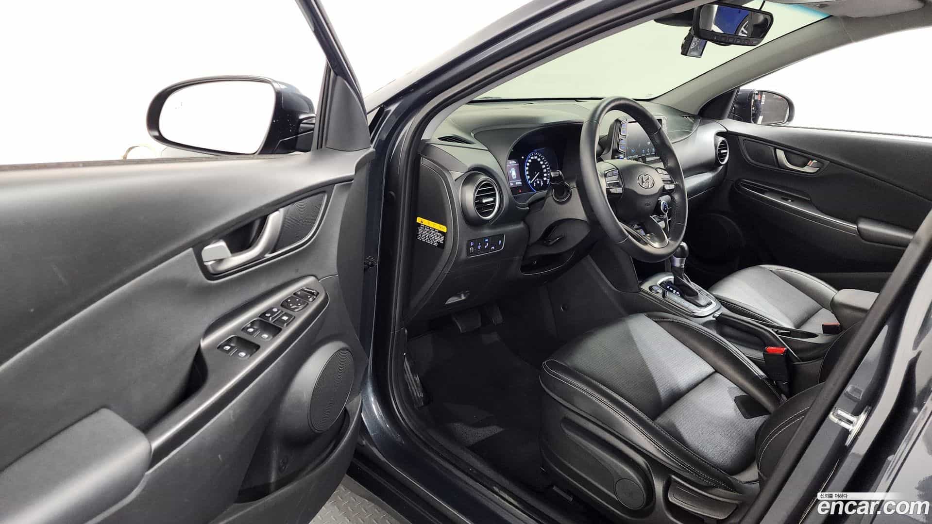 Kona Hyundai 2019.8-INNER-010