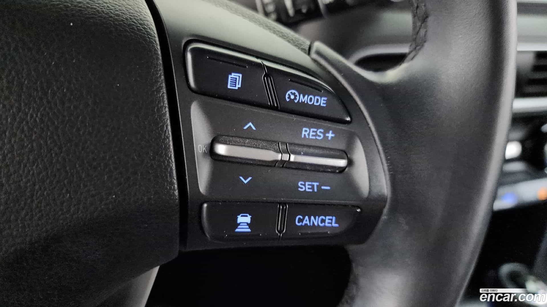 Kona Hyundai 2019.8-OPTION-020