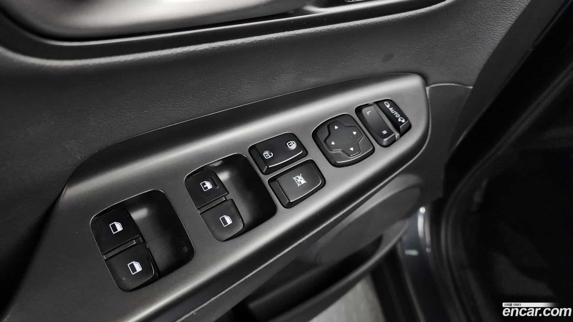 Kona Hyundai 2019.8-OPTION-042