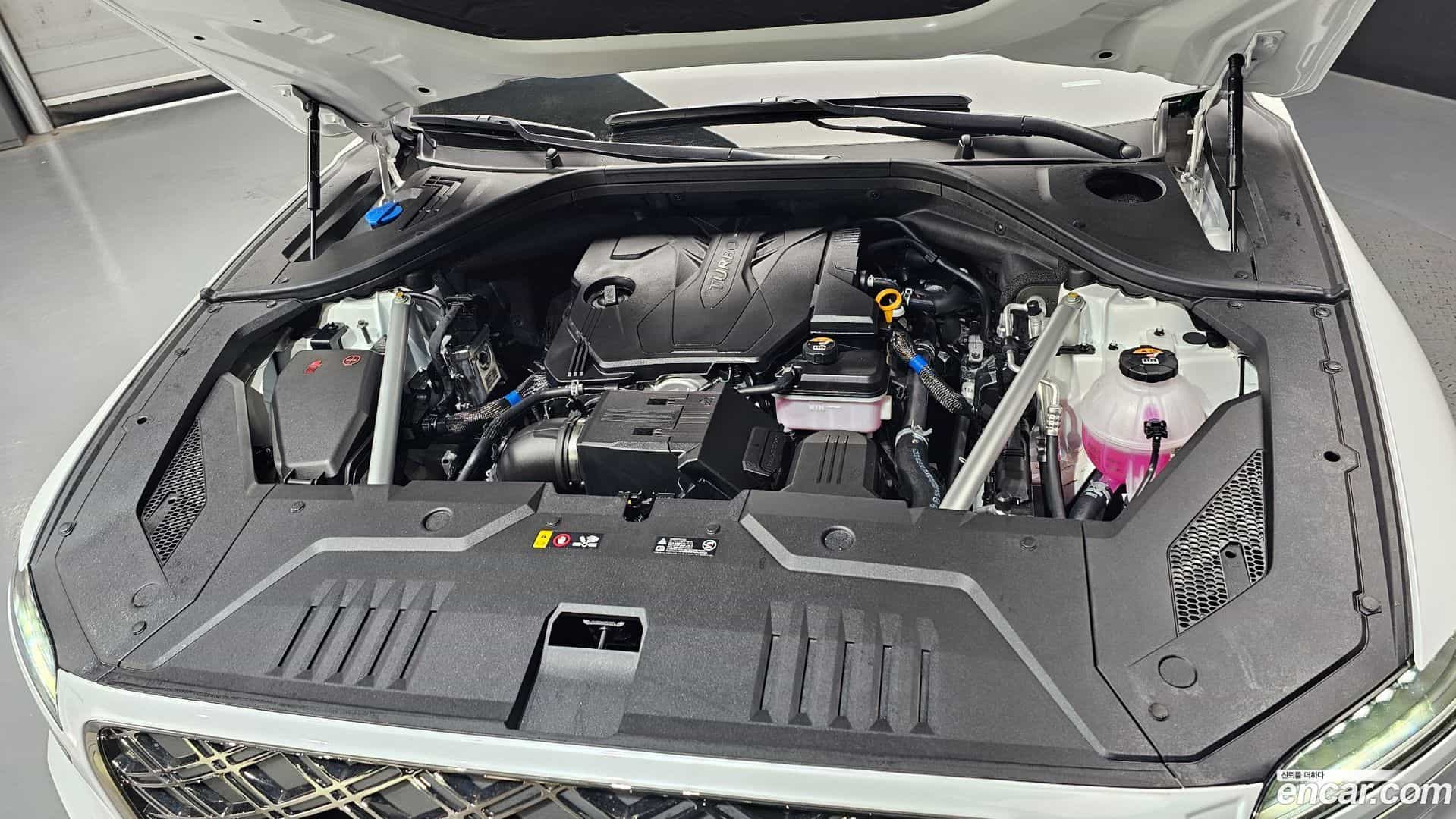 GV70 Genesis 2025.0-OUTER-006