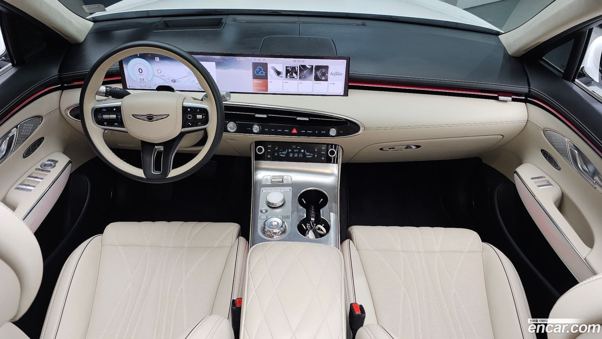 Main__Slider__Photo:GV70 Genesis 2025.0-6