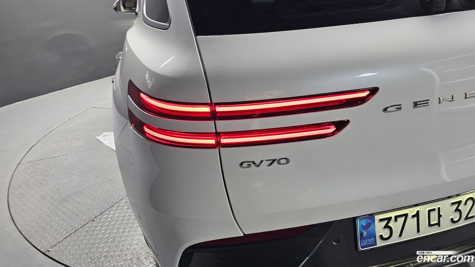 Main__Slider__Photo:GV70 Genesis 2025.0-22