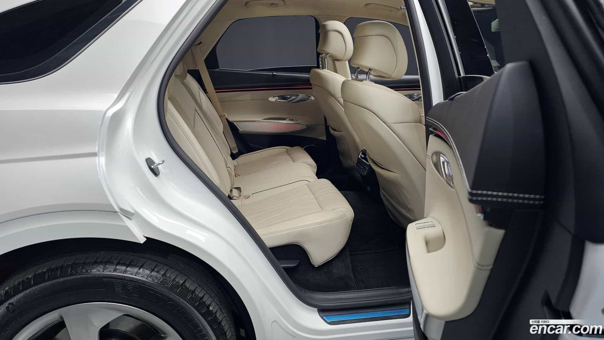 GV70 Genesis 2025.0-INNER-036